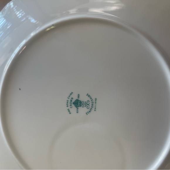 Crown Staffordshire Englishbone china snack set. 8pcs 4 cups and 4 plates - Picture 3 of 6